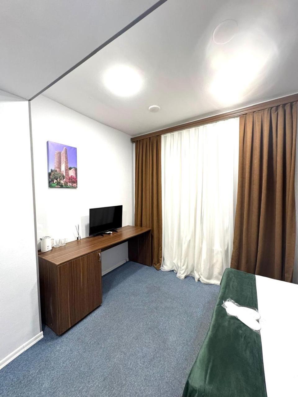 Markaz Nizami Street Hotel