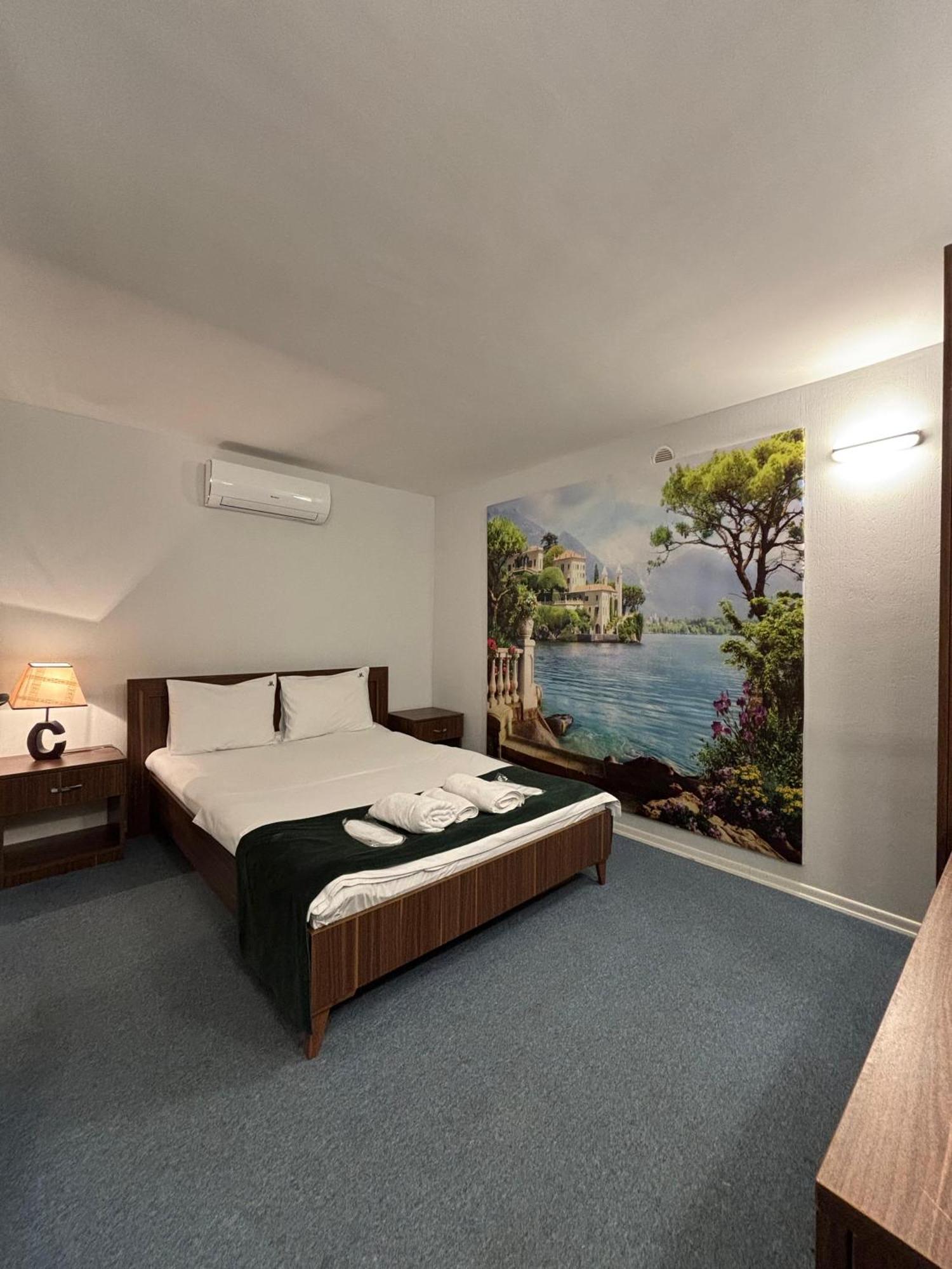 Markaz Nizami Street Hotel